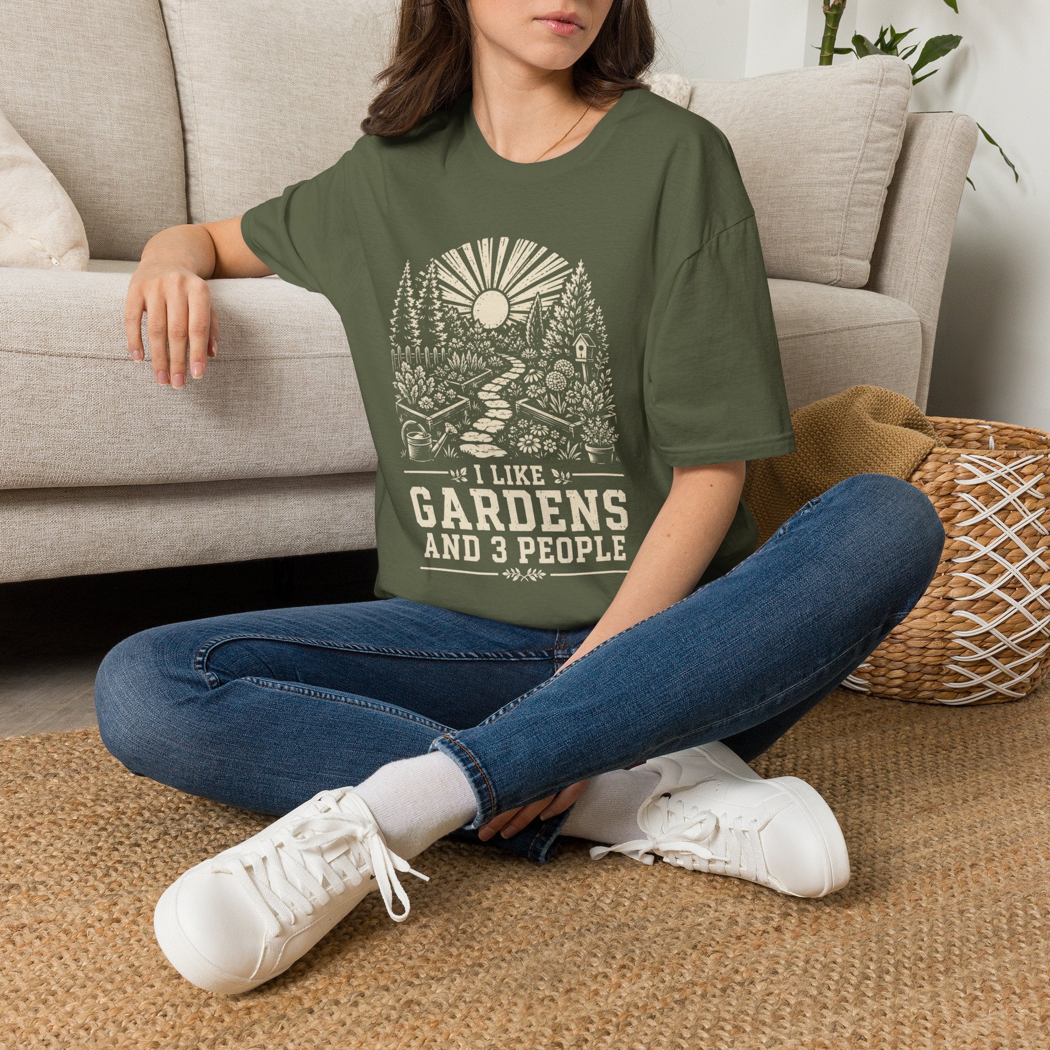 I Like Gardens And 3 People T-Shirt