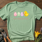 Senior Egg-Pert Analyst - T-Shirt