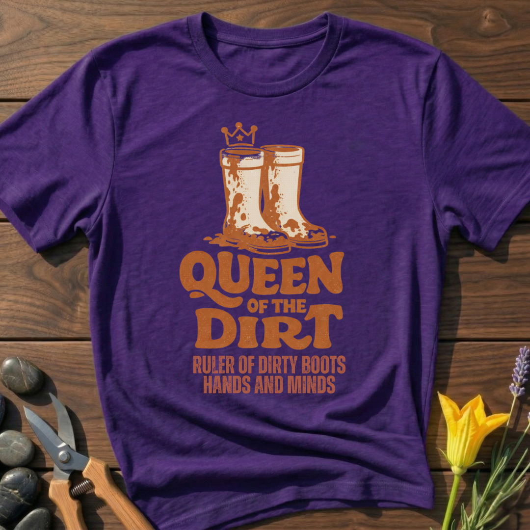 Queen of the Dirt T-Shirt - botanical nature graphic t-shirt, minimalist design, unisex tee”